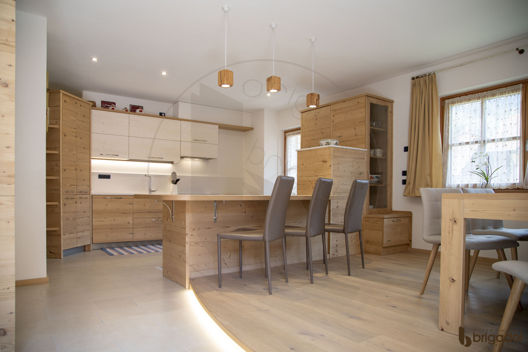 arredamenti val di fiemme legno trentino casa brigadoi falegnameria design casa