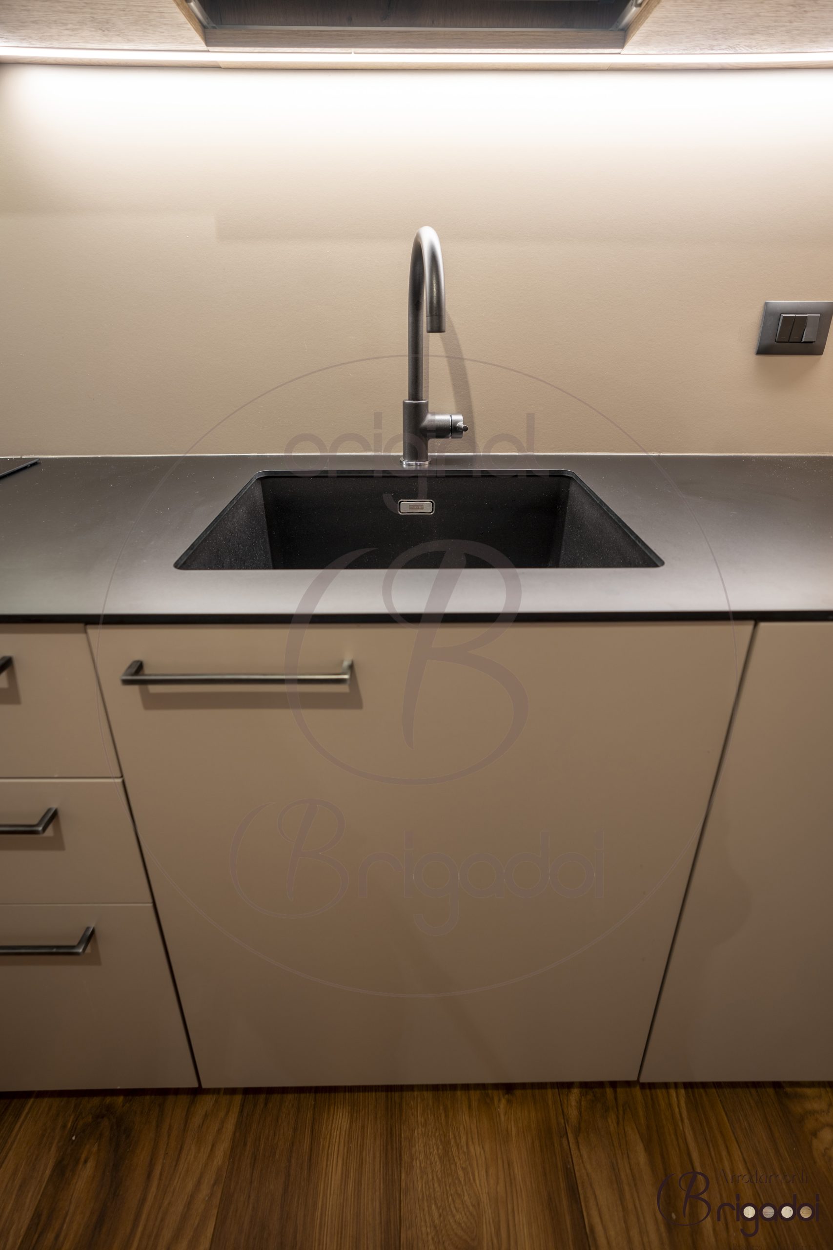 Casa Val di Fassa Arredamenti Brigadoi Dolomiti legno falegnameria design Predazzo Trentino sci