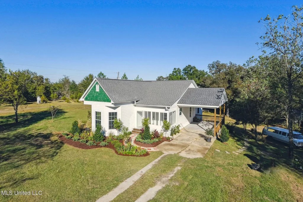 Country club homes for sale in hawaii