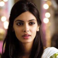 10 Clues that She is Low Maintenance
