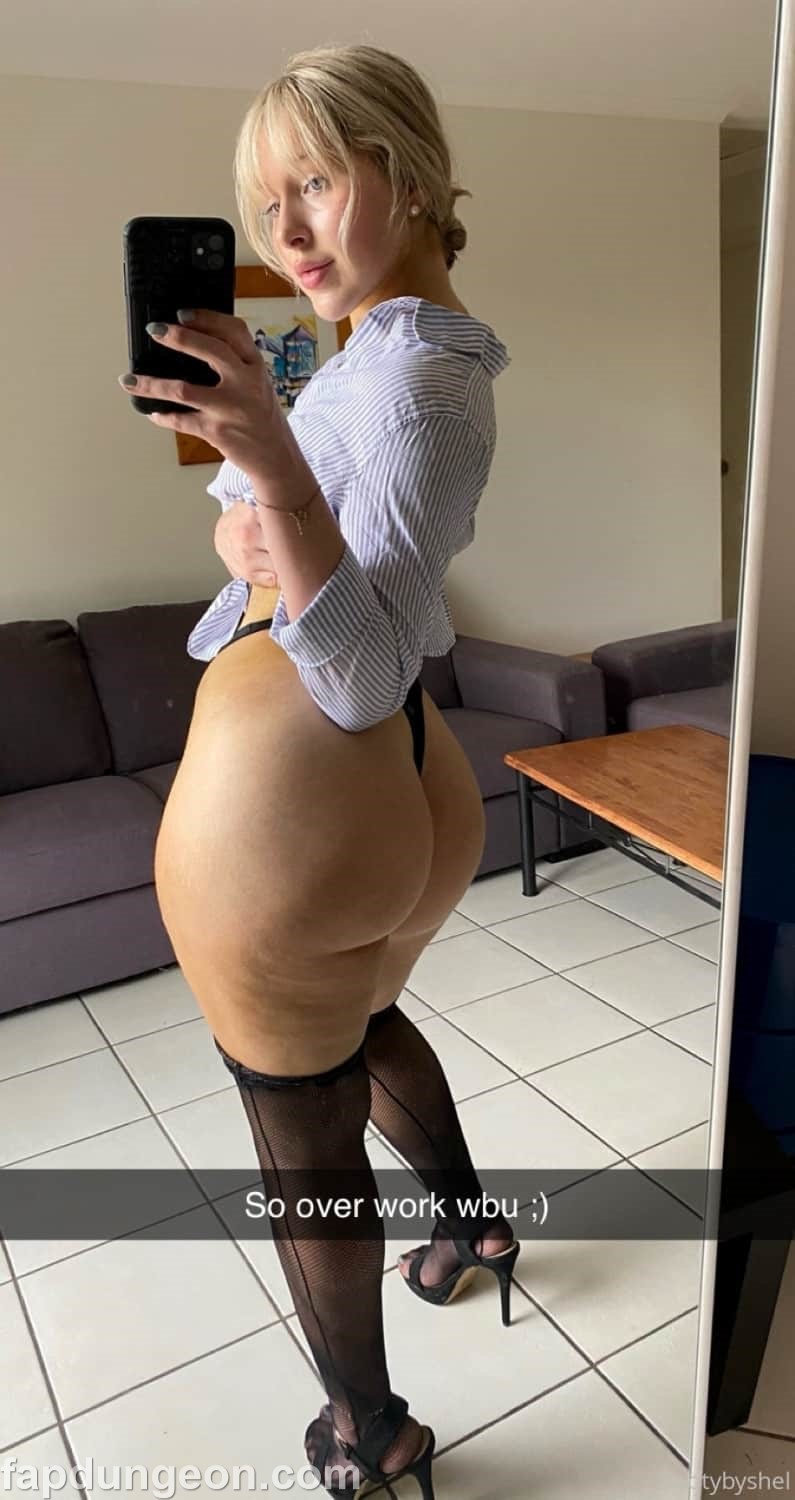 Twitter. @bootybyshel. 