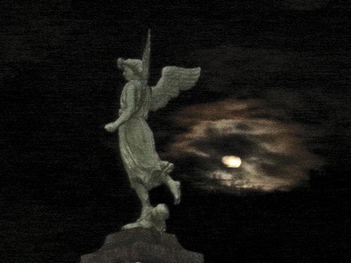Angeles de noche