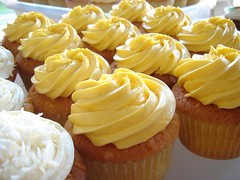 wallpapers White Chocolate Cream Cheese Frosting Bernbaum's Cake Bible dessert by candy
