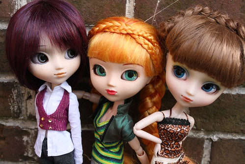 172/365 Returning travelers