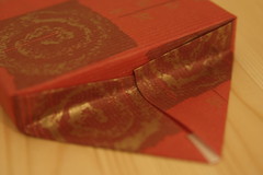 Correct gift wrapping 18