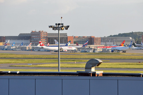 l'aubrevouir from Parc Auto P3: panoramic p.m. 15/05/2009