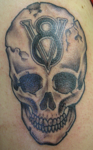 Rockers Tatto: V8 Tattoo 499_x_309_jpg
