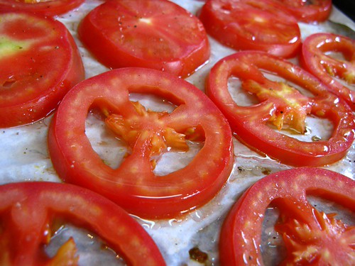 Oven-dried Tomatoes Step 1