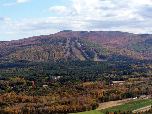 2009-10-11 - Leaf Peeping and Cathedral Ledge 144
