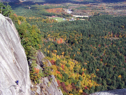 2009-10-11 - Leaf Peeping and Cathedral Ledge 110