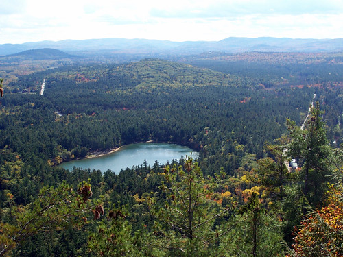 2009-10-11 - Leaf Peeping and Cathedral Ledge 146