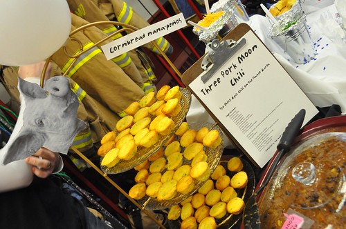 trayed up nana-penos