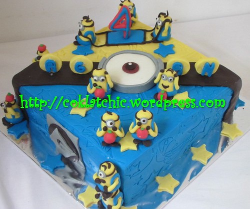 Cake Minion / cake despicable me