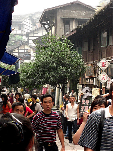 Ciqikou tourist crowds