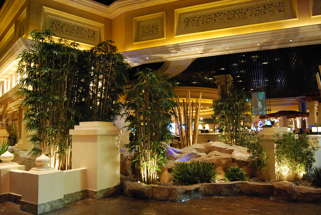 The top four floors, 60 through 63, will not change. Inside Mandalay Bay | Flickr - Photo Sharing!