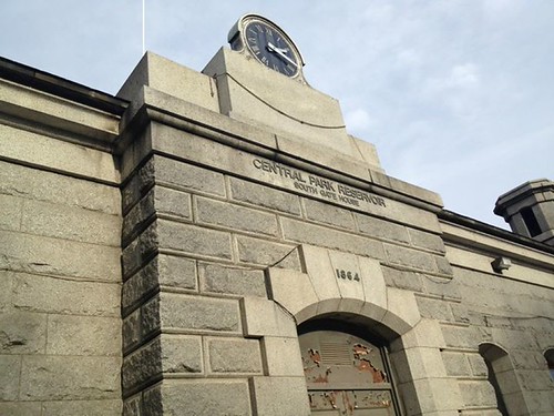 481950_10151289775071981_981875167_n