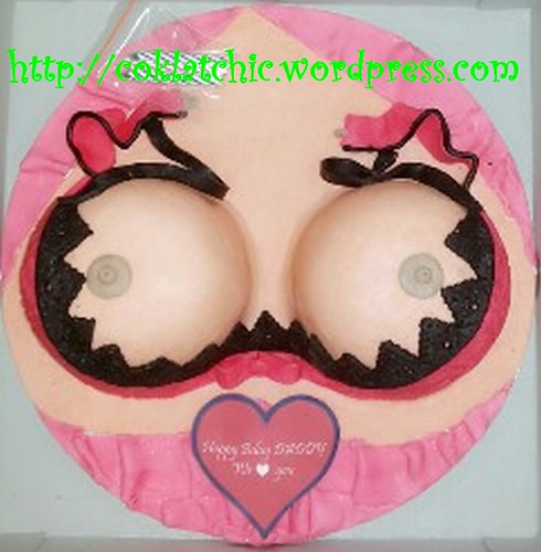 Cake Boobs