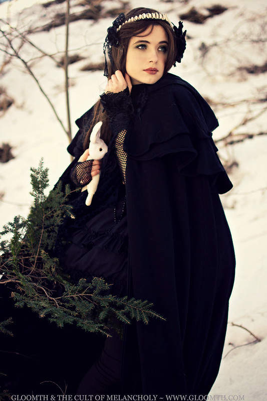 gloomth mouna tahar photoshoot goth gothic cape woods forest dark morigirl