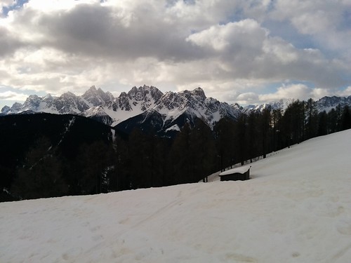 Alte Scheune beim Aufstieg auf den Golfen