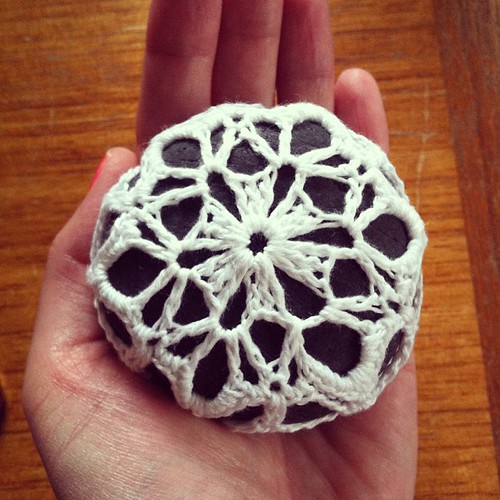 1st attempt at a #crochet #stone @rodprjonar