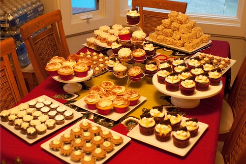 The Full Table O' Cupcakes