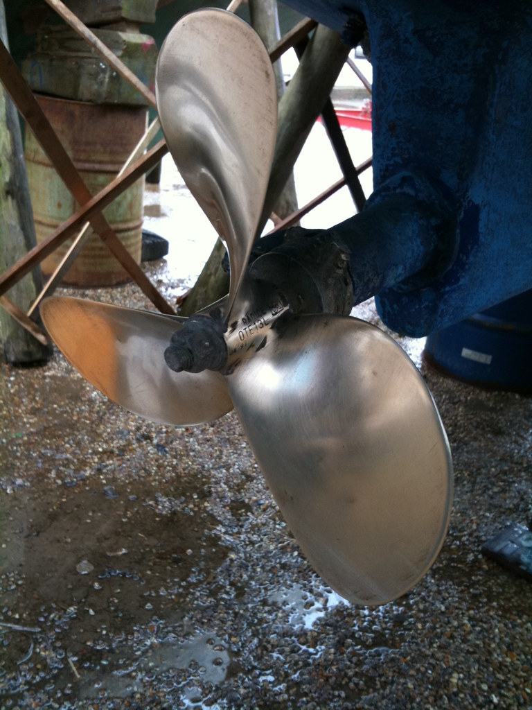 Shiny Propeller