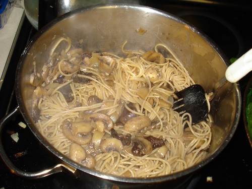 mushrooms and pasta