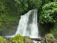 Badestelle unterm Wasserfall, Fortuna