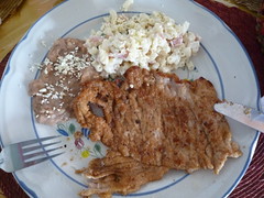 Dat beste von Mutti: Schnitzel mit Nudelsalat und Bohnenmus, Taxco