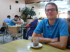 In unserem Lieblingscafe, wo man sich zum Schachspiel trifft (San Cristobal)