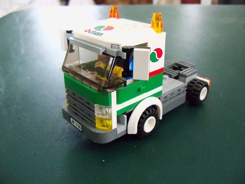 Tanker tractor