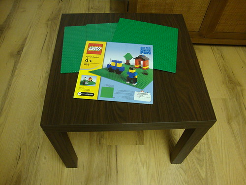 IKEA-ized Homemade LEGO Table