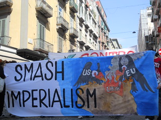 "anche il 9 aprile" "per un piano alternativo di rifiuti.... SMASH IMPERIALISM!"