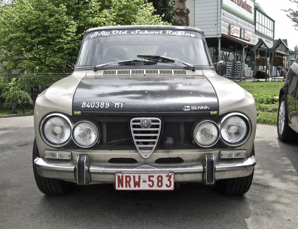 1970-1972 alfa romeo giulia 1300 super berline