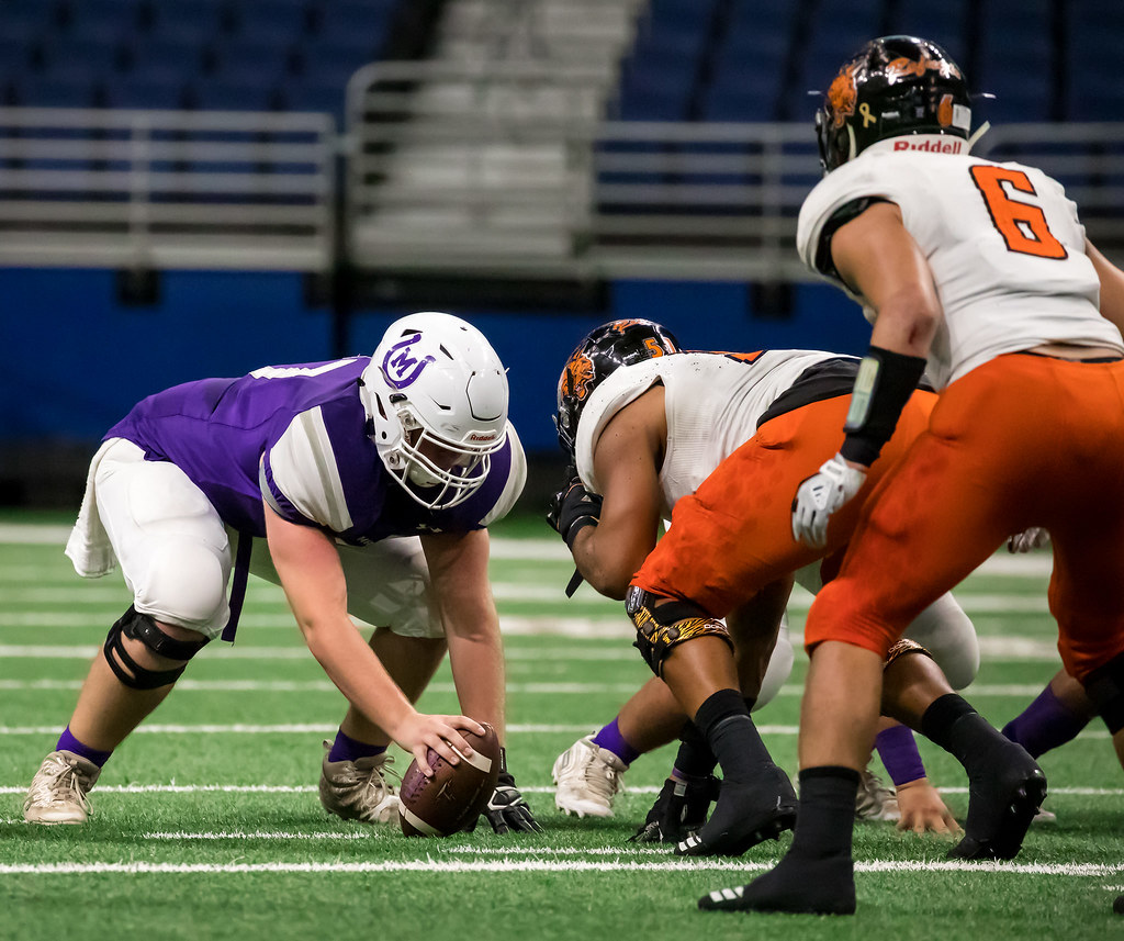 Mason punchers varsity football game at the state quarterfinals against