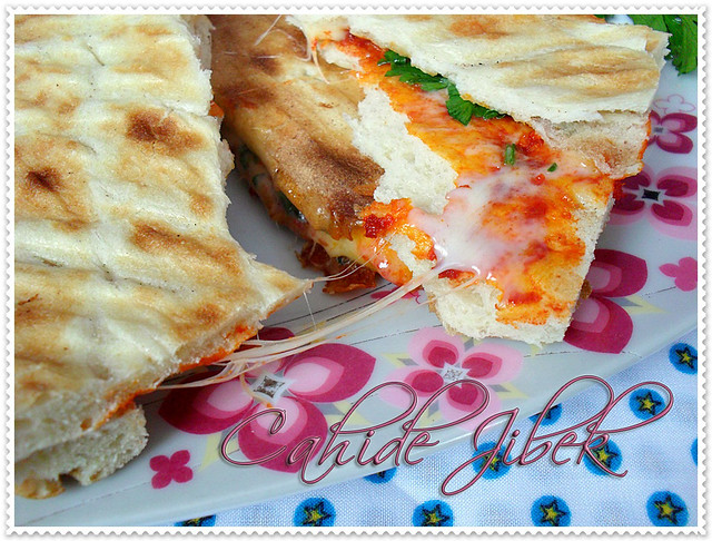 Değişik tost tarifi