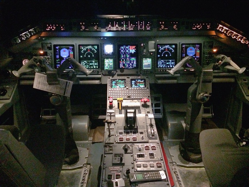 Embraer 145 – Cockpit | El Blog de El Bob