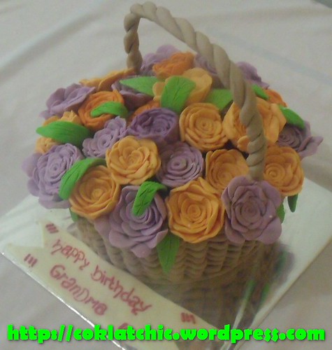 Cake keranjang bunga