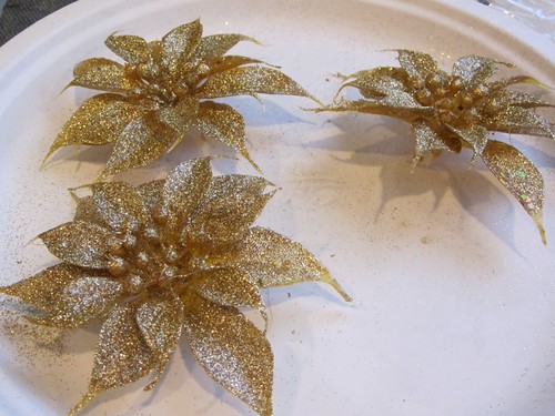 Other gold flowers