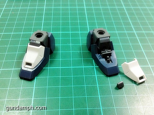 MG 1 100 Sandrock EW Out Of The Box Build Review (32)