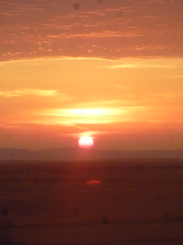 A beautiful sunrise ahead of our morning of misfortune in Arica P1090787