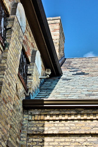 surveillance camera aiming south from back of beach house