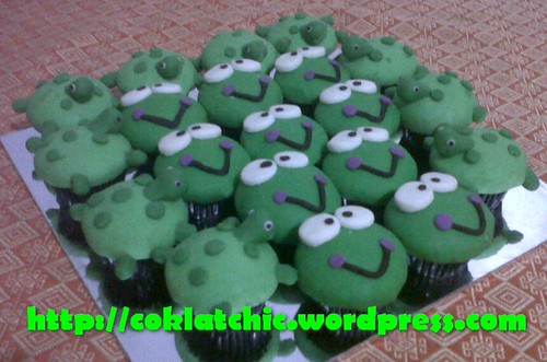 Minicupcake kura-kura dan minicupcake keropi