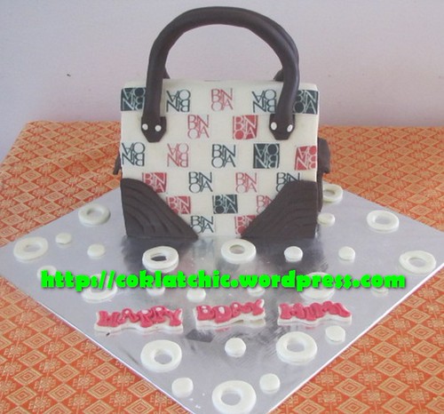 Cake Tas Bonia
