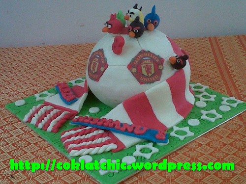 Cake manchester united dan angry bird