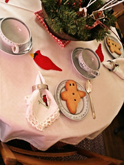 Poor gingerbread man can't run away as fast as he can with only one leg. 
