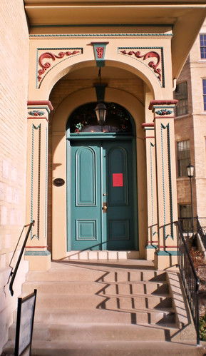 Durkee Mansion Entrance - The colorful trim painting I'd expect to see on a Victorian home.