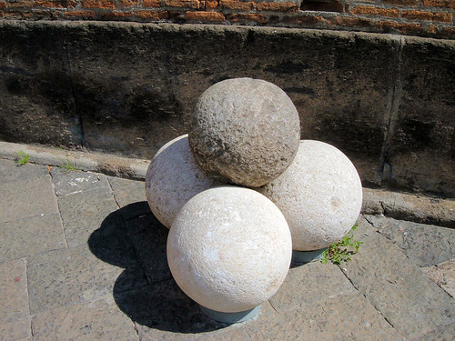 stone cannonballs Naples, Italy