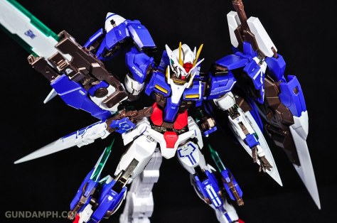 Metal Build 00 Gundam 7 Sword and MB 0 Raiser Review Unboxing (117)