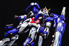 Metal Build 00 Gundam 7 Sword and MB 0 Raiser Review Unboxing (51)